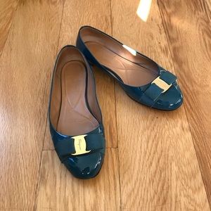 Classic Ferragamo Flats - Teal
